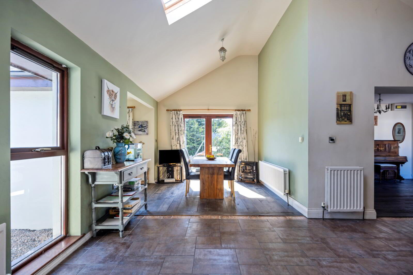 Cherryvale Farm, 22 Lisbarnet Road 11 of 84