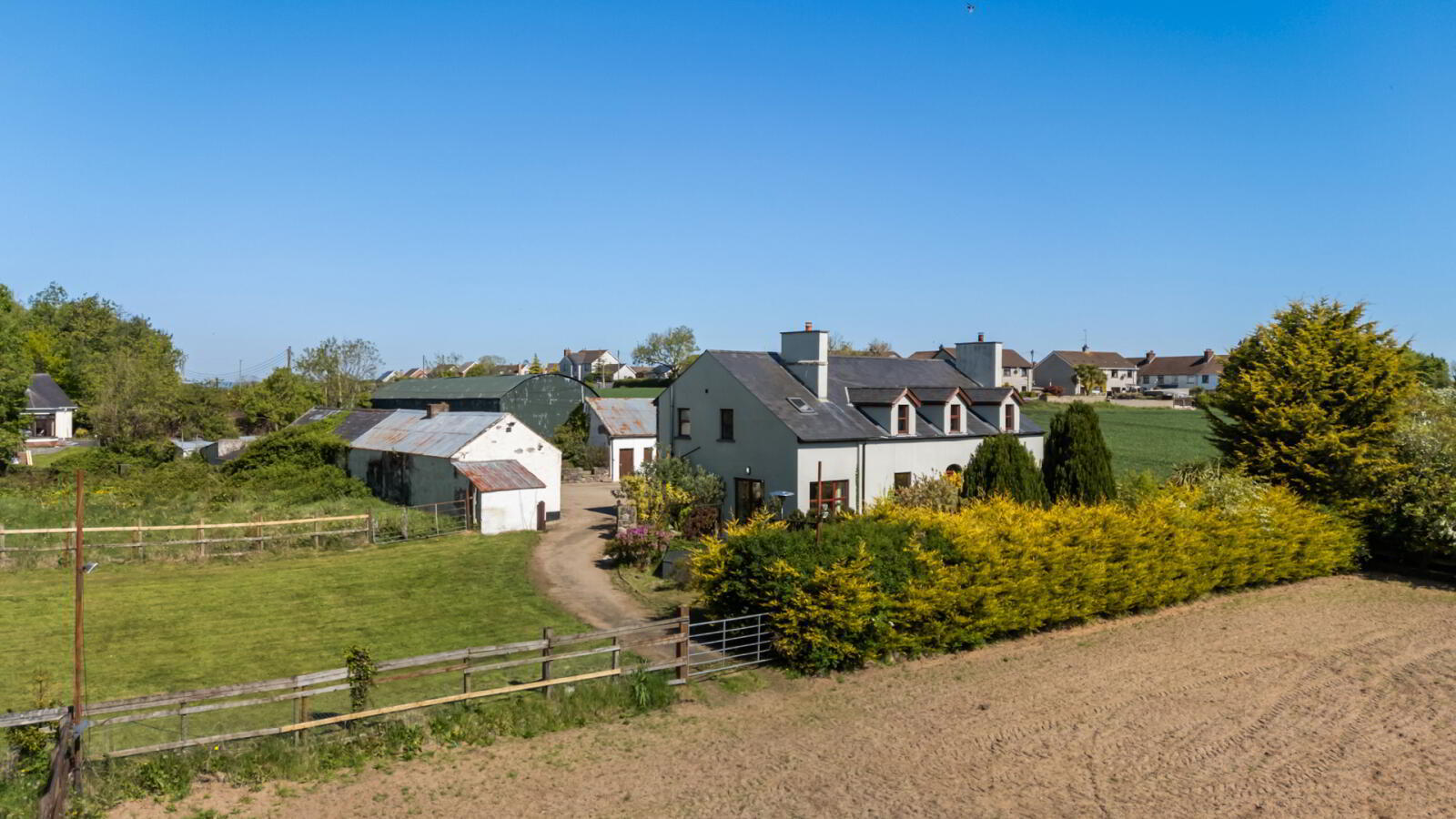 Cherryvale Farm, 22 Lisbarnet Road 82 of 84