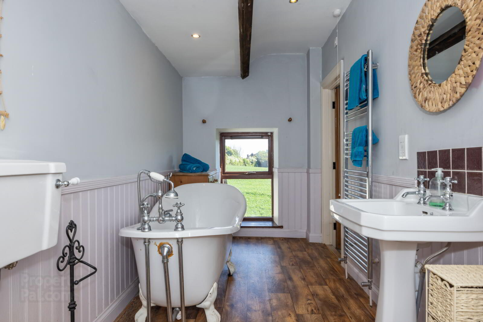 Cherryvale Farm, 22 Lisbarnet Road 43 of 84