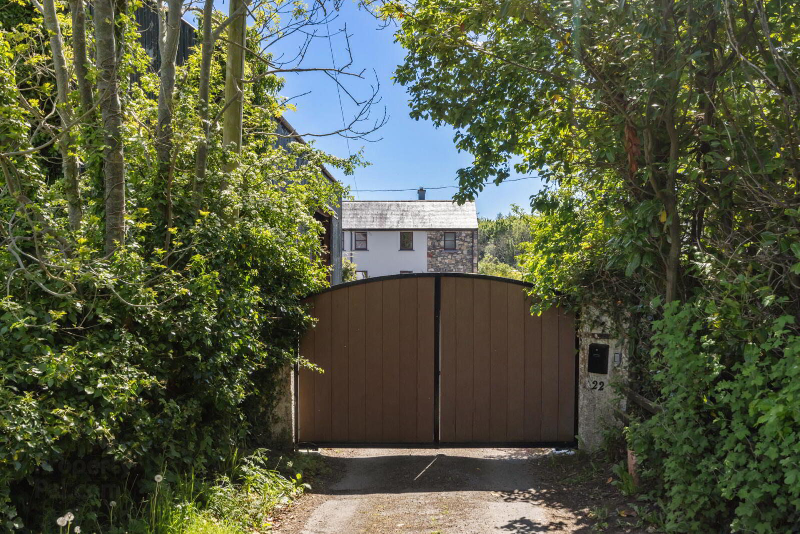 Cherryvale Farm, 22 Lisbarnet Road 74 of 84