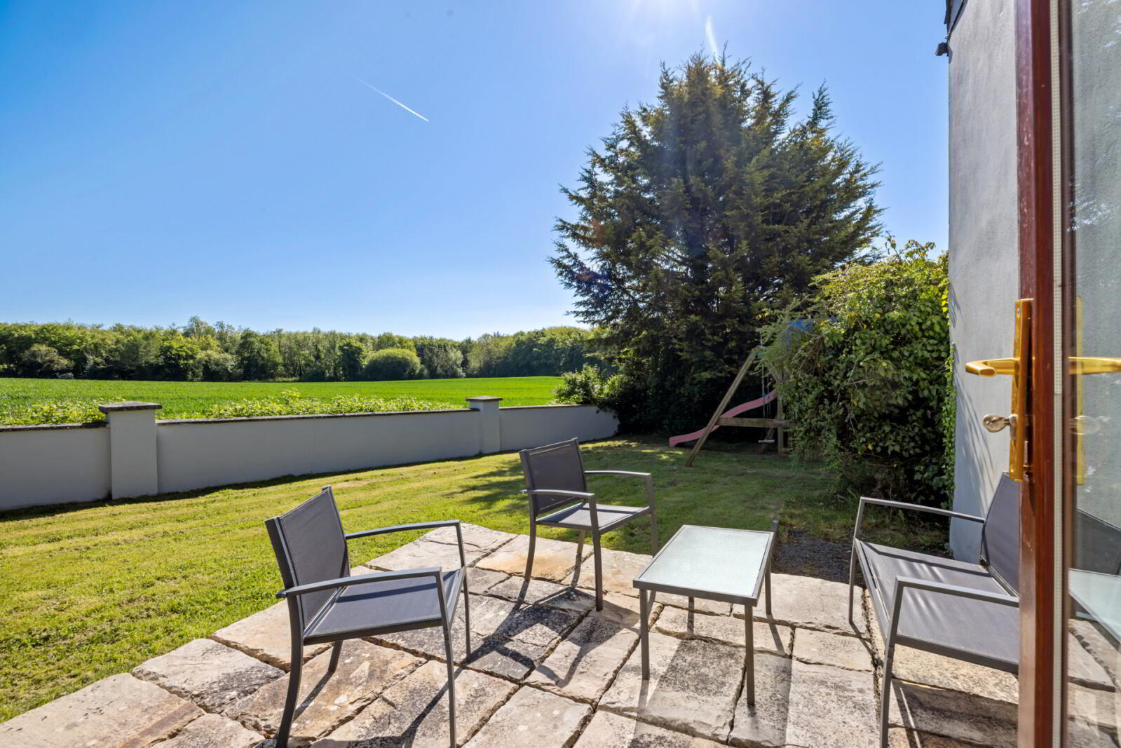 Cherryvale Farm, 22 Lisbarnet Road 49 of 84