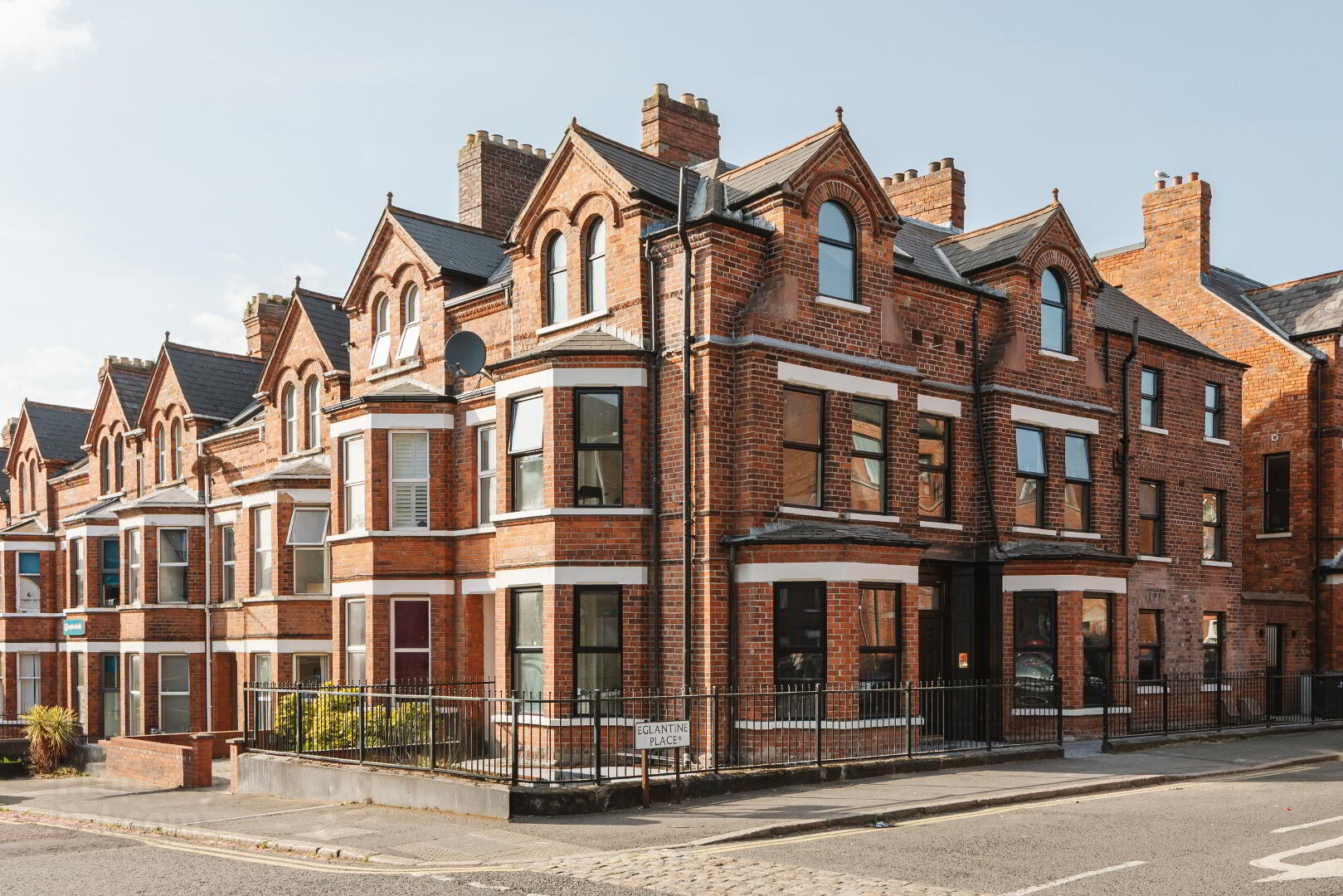 Apt 7, 5 Eglantine Place 1 of 16
