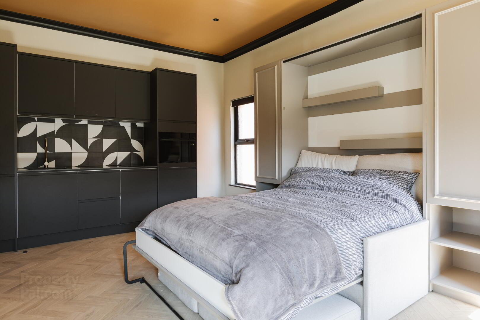 Apt 7, 5 Eglantine Place 8 of 16