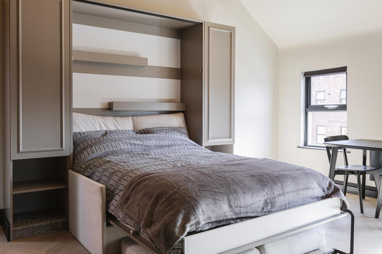 Apt 7, 5 Eglantine Place 9 of 16