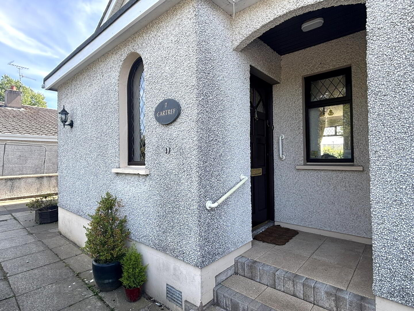 property description image