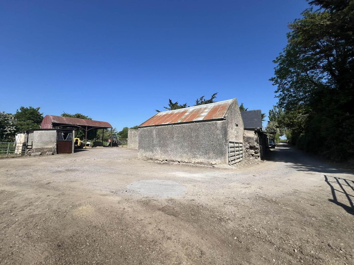 Brickfield Stud 15 of 32