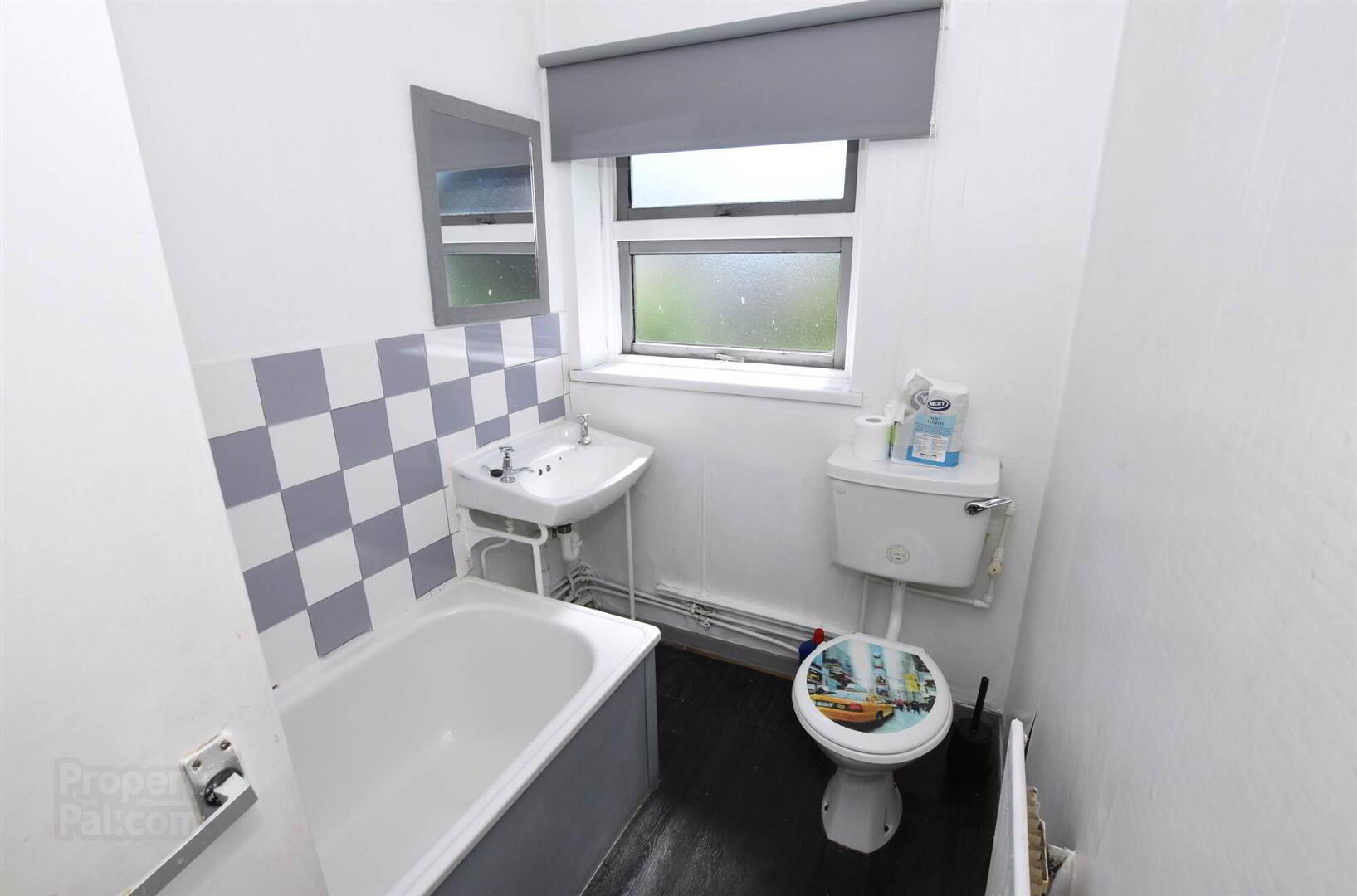 1 Rathmullan Drive 10 of 13