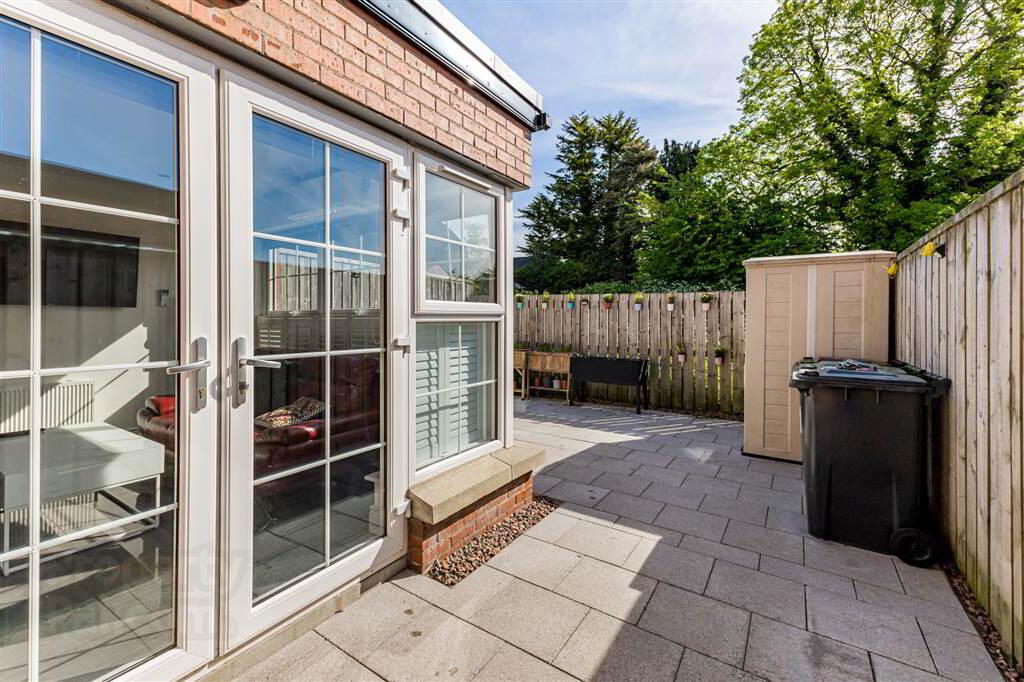 31 Meadow Green 21 of 23