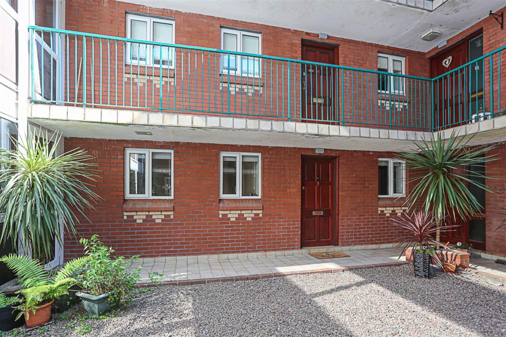property description image