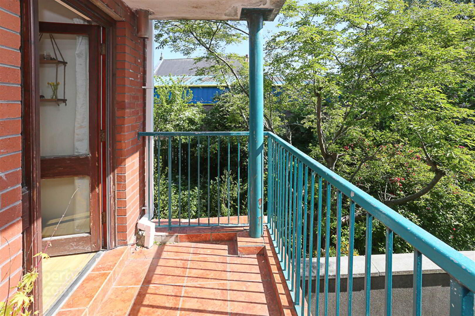 3 O'Neills Place 21 of 24