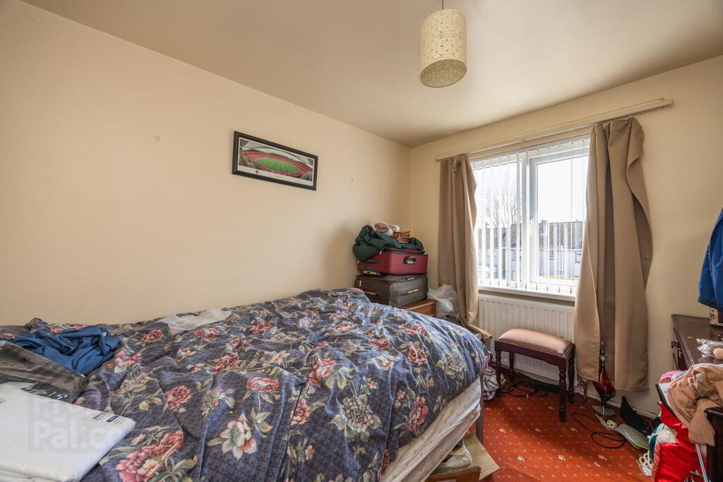 92 Hornbeam Road 12 of 16