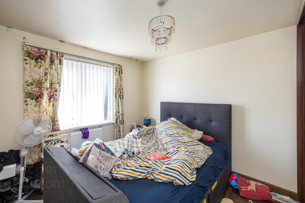 92 Hornbeam Road 11 of 16