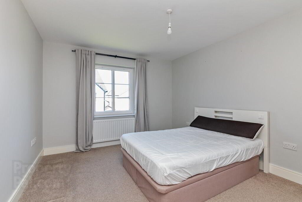 12 Glen Manor Avenue 14 of 27