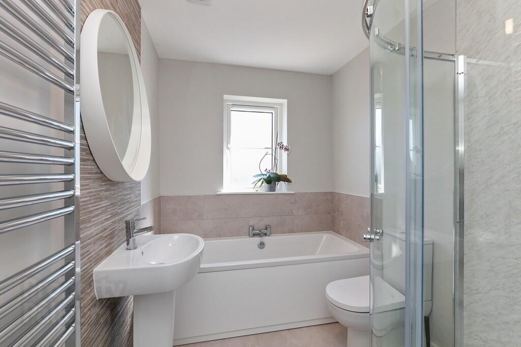 12 Glen Manor Avenue 20 of 27