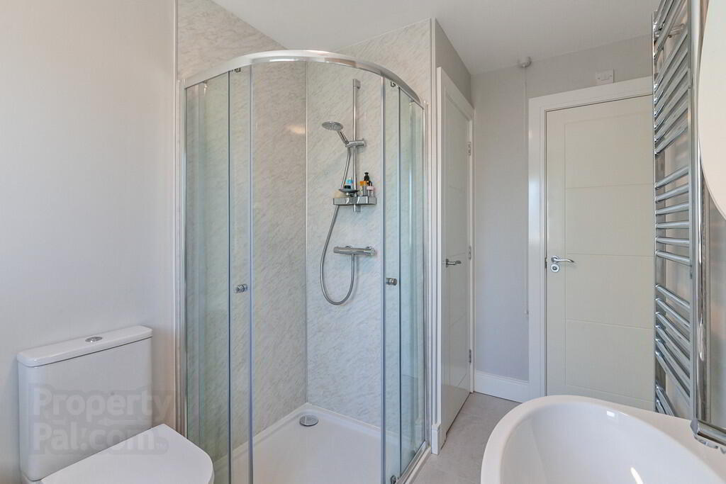 12 Glen Manor Avenue 21 of 27