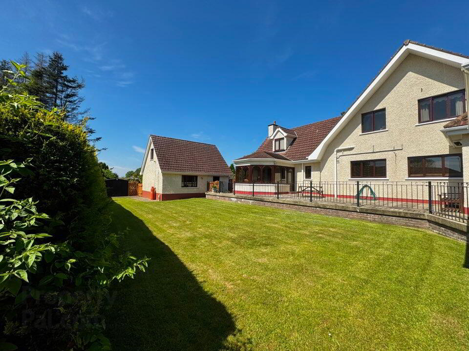 Ratheane House, 76a Charlotte Street 55 of 58