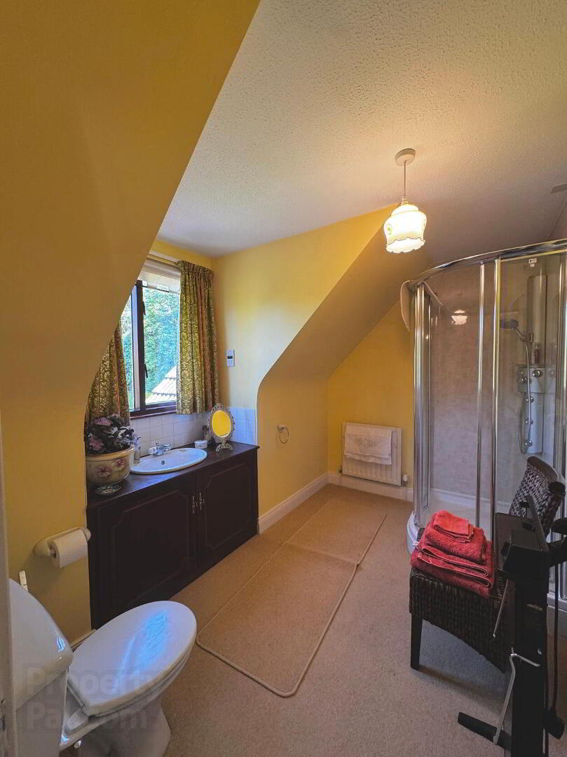Ratheane House, 76a Charlotte Street 30 of 58