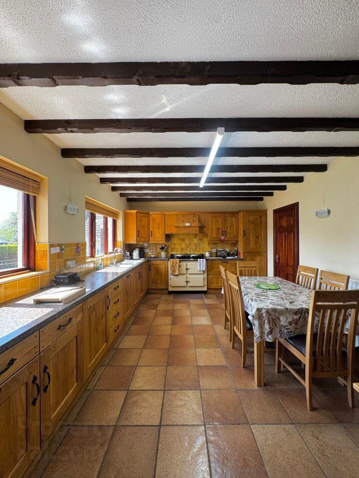 Ratheane House, 76a Charlotte Street 20 of 58