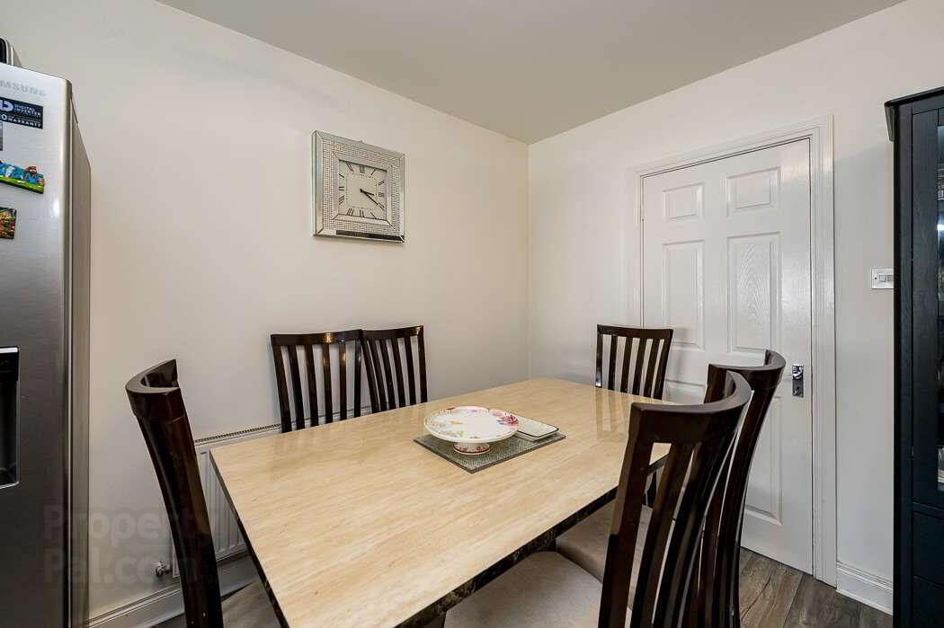 109 Oak Way 11 of 21