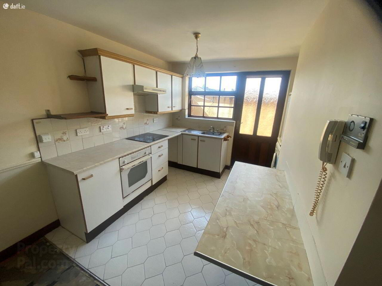 2a Rosecourt 6 of 12