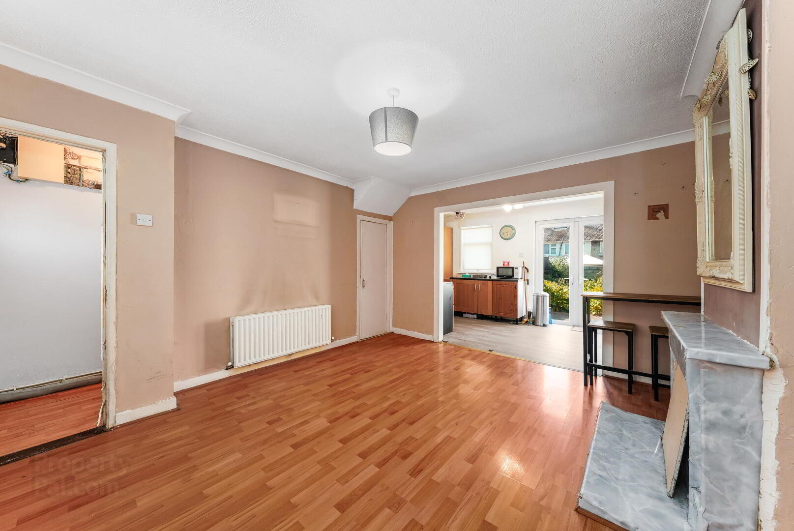 45 Ballygall Parade 6 of 17