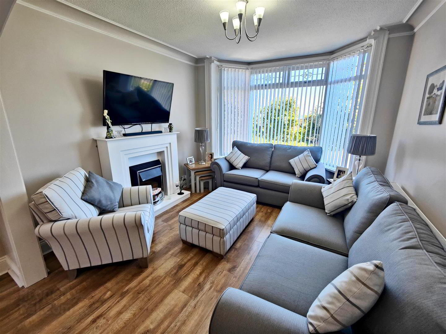 988 Crumlin Road 6 of 32