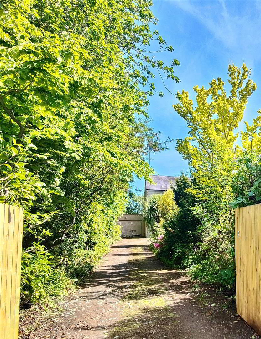 property description image