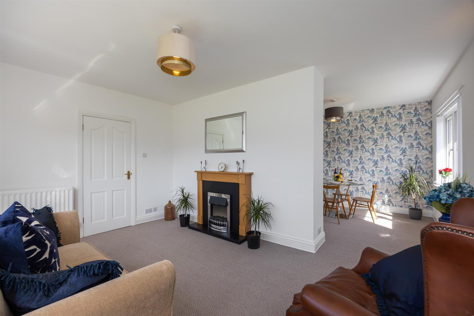 12 Woodford Park East 7 of 18