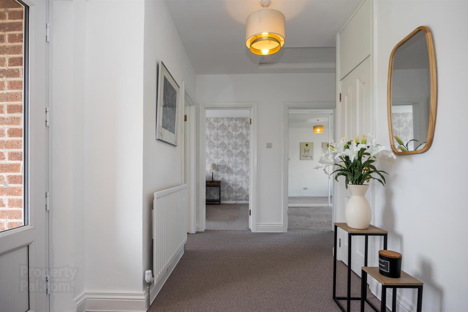 12 Woodford Park East 10 of 18