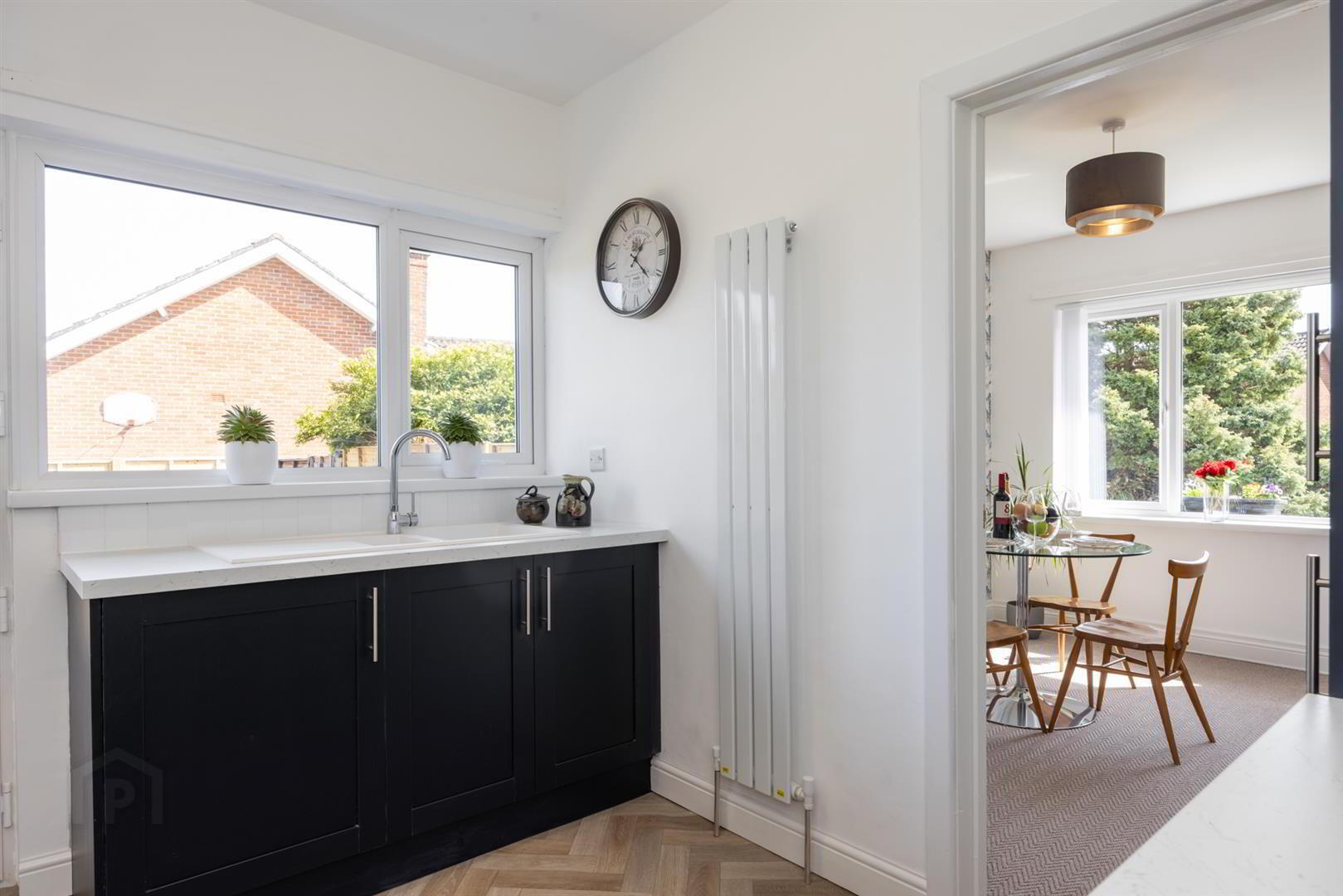 12 Woodford Park East 14 of 26