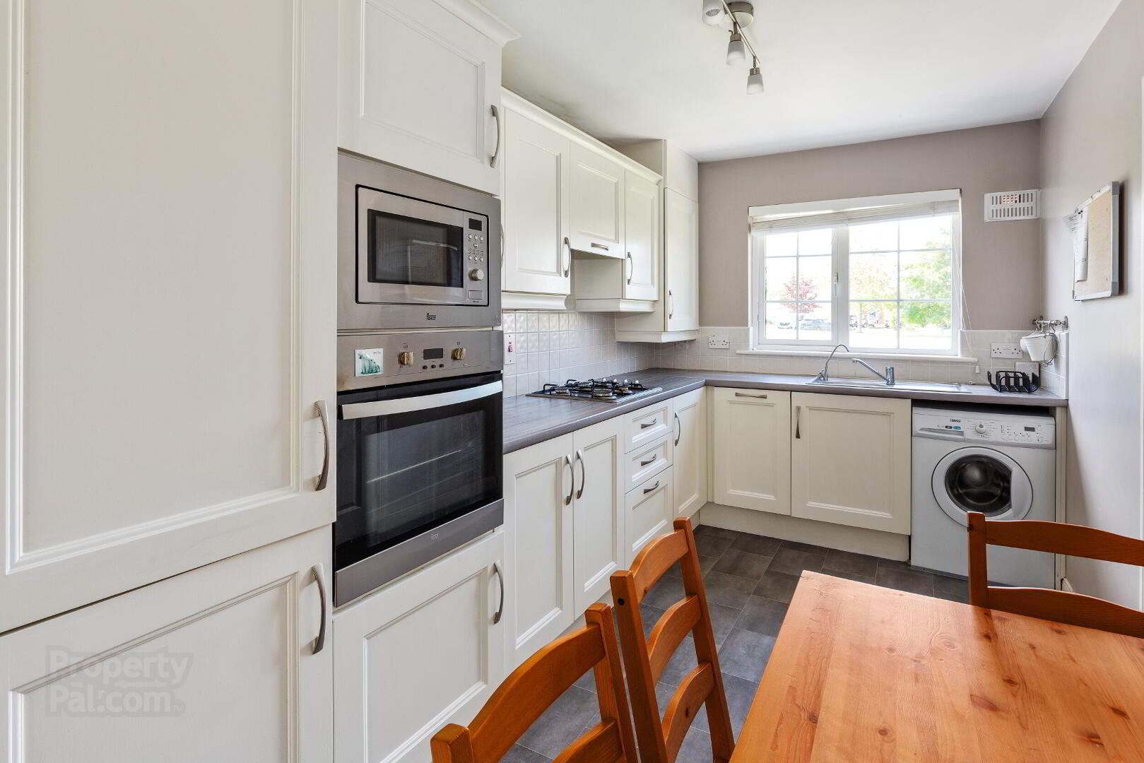 75 Limekiln Wood 4 of 9