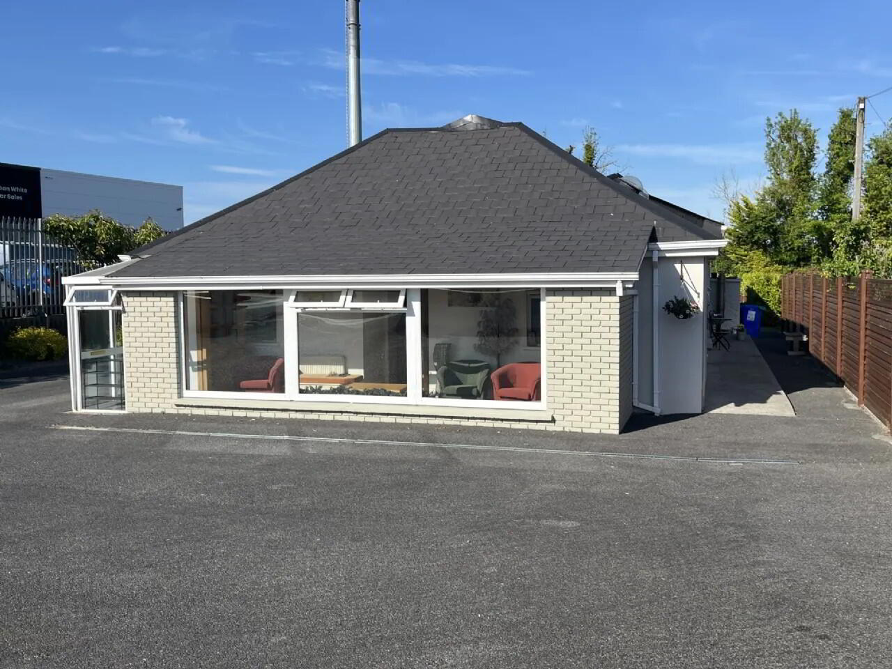 property description image