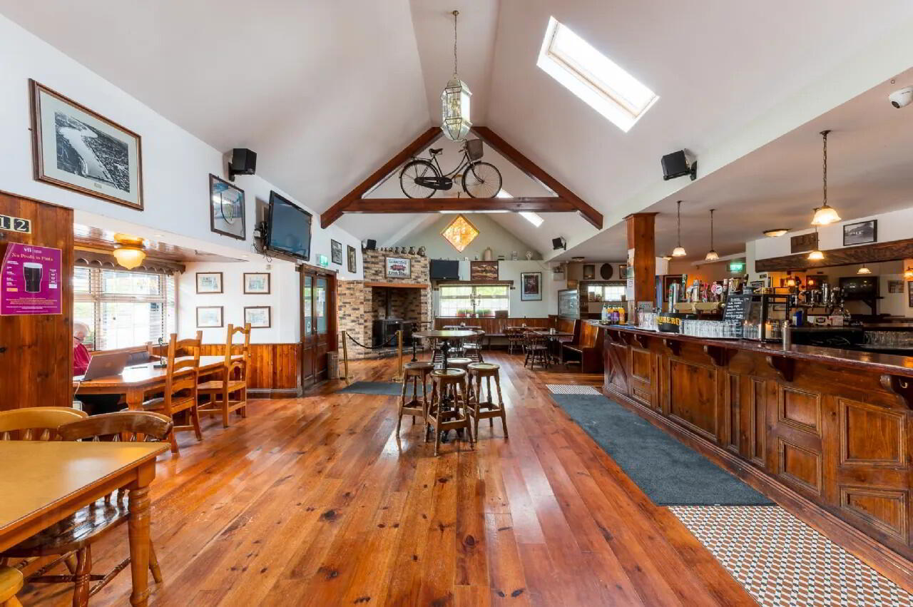 The Holy Cross Bar, & Restaurant 5 of 29