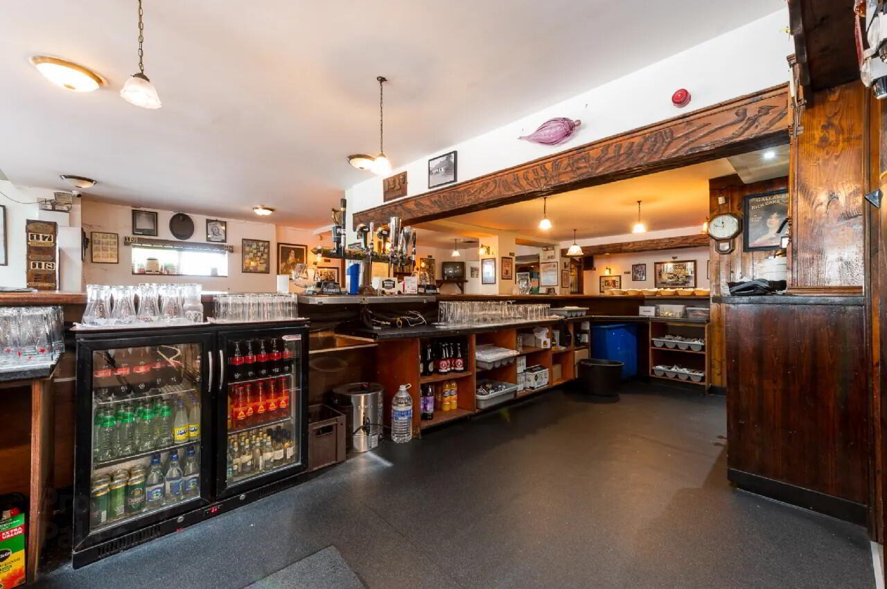 The Holy Cross Bar, & Restaurant 8 of 29