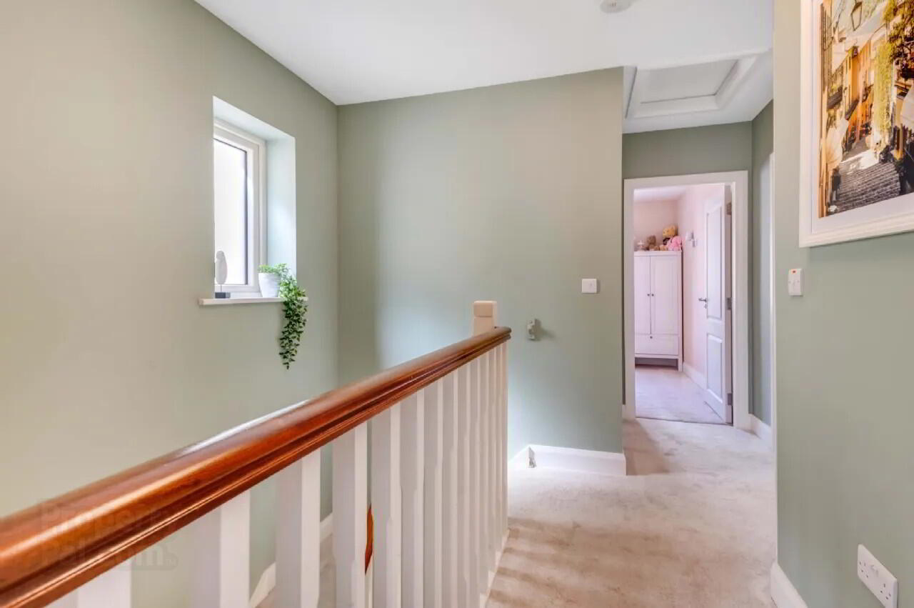 19 Willow Way 21 of 24