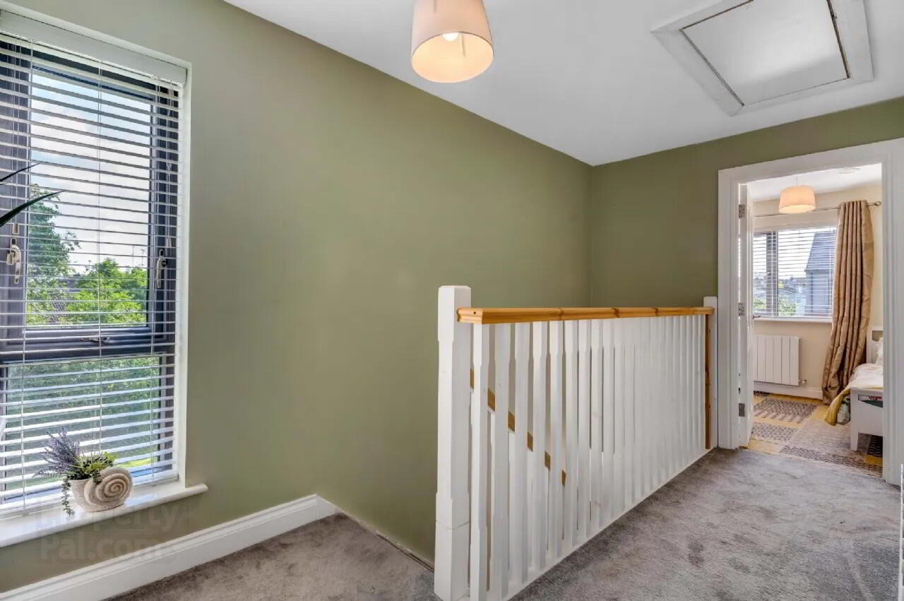 2 Stonebridge Avenue 17 of 17