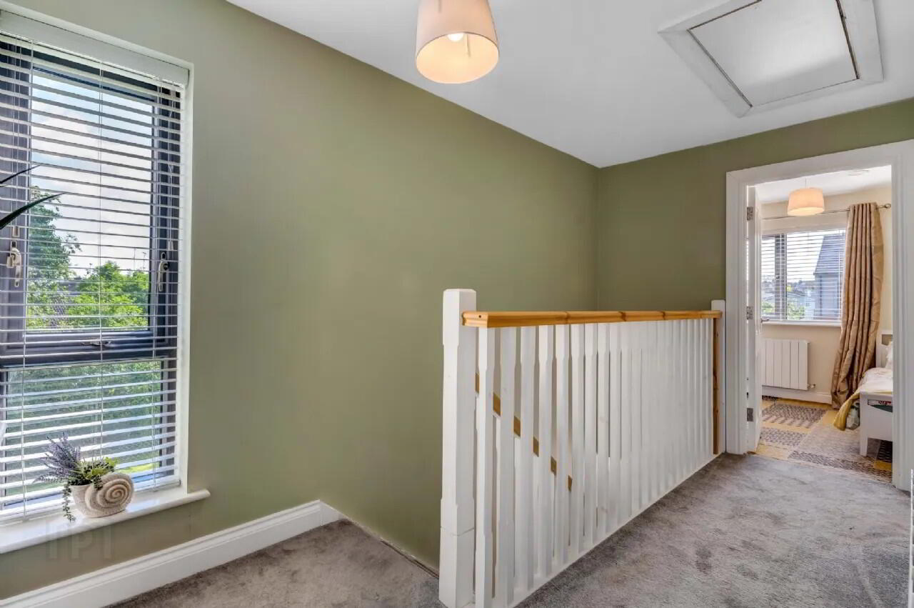 2 Stonebridge Avenue 13 of 18