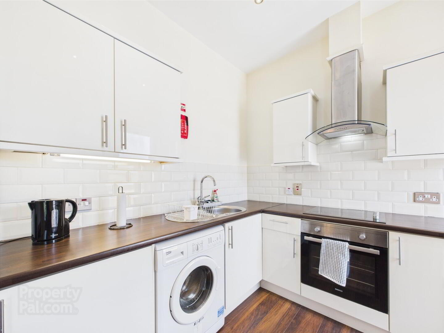 Apartment 4 18 Claremont Street 4 of 8