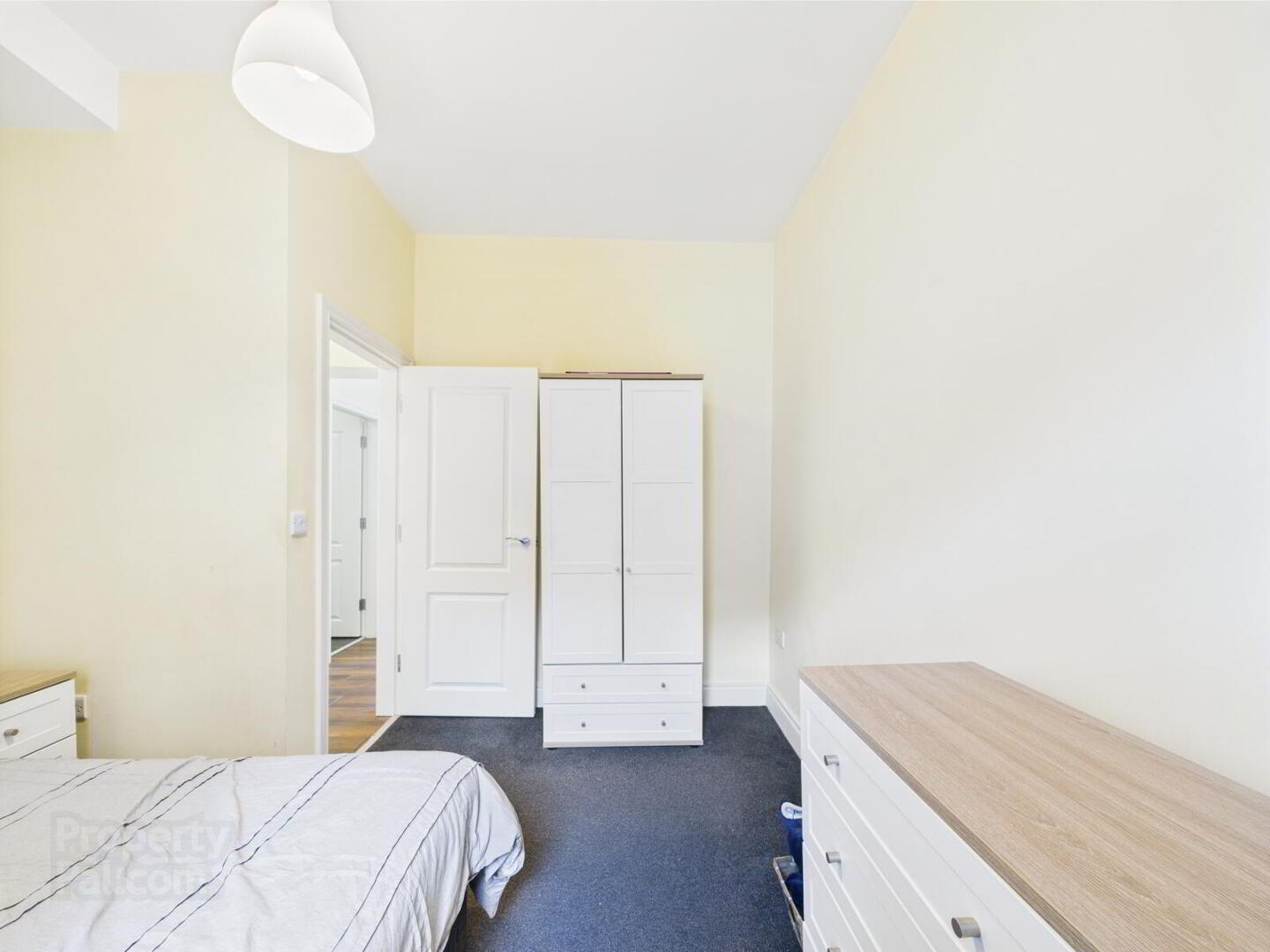 Apartment 4 18 Claremont Street 7 of 8