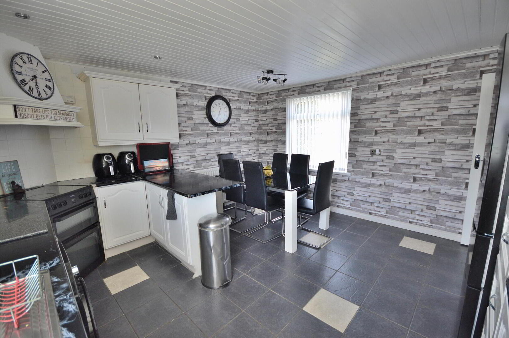 38 Ballyhalbert Gardens 11 of 27