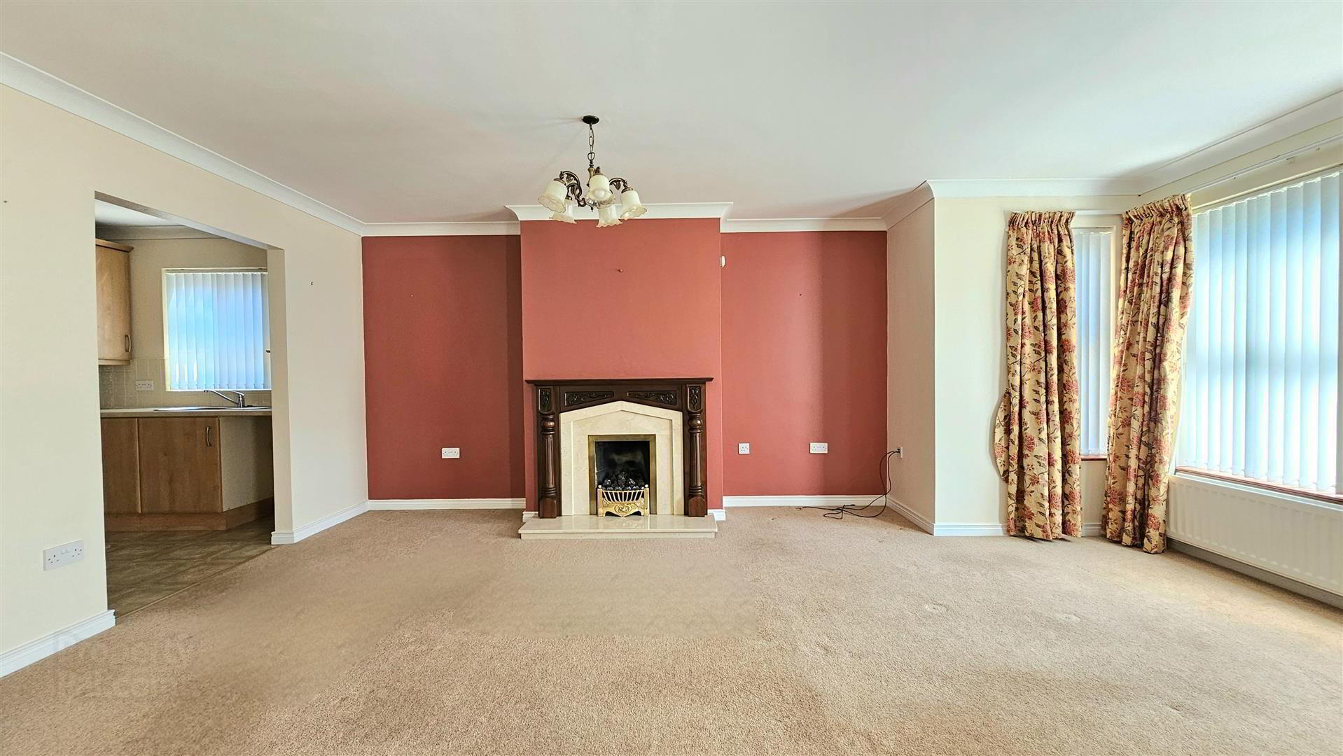 3 Rose Court 3 of 12