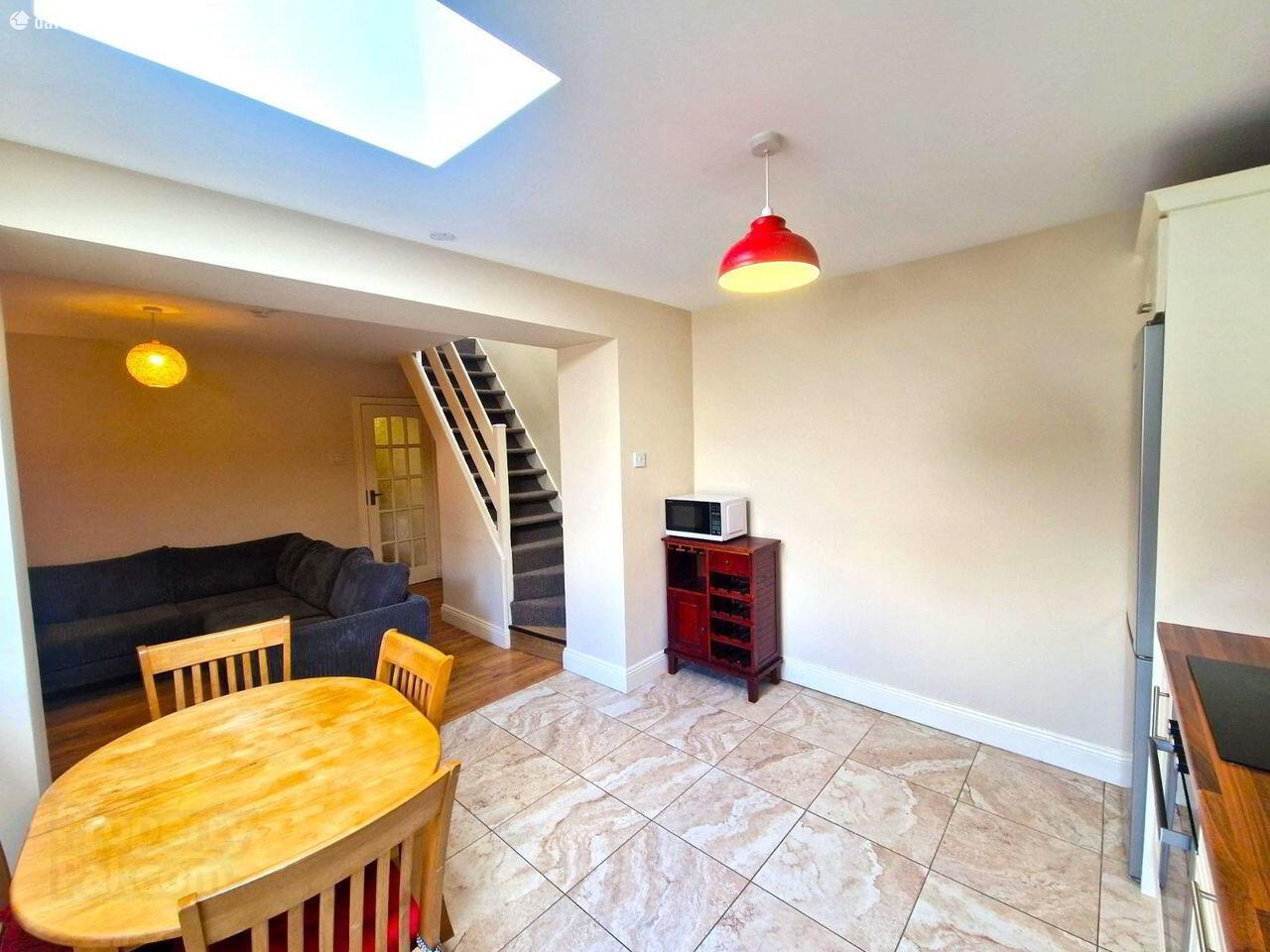 property description image