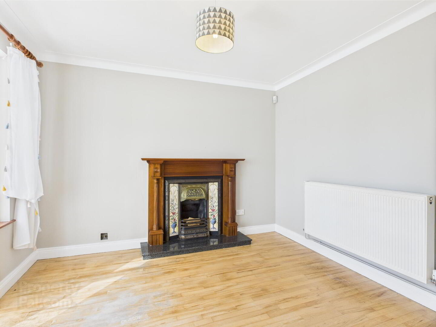25 Glenholm Crescent 3 of 18