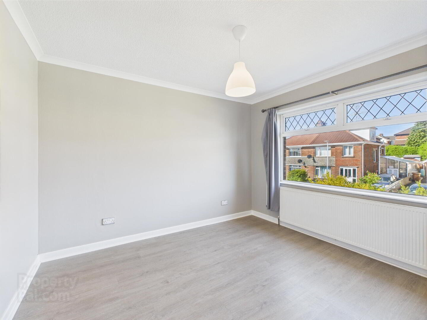 25 Glenholm Crescent 15 of 18