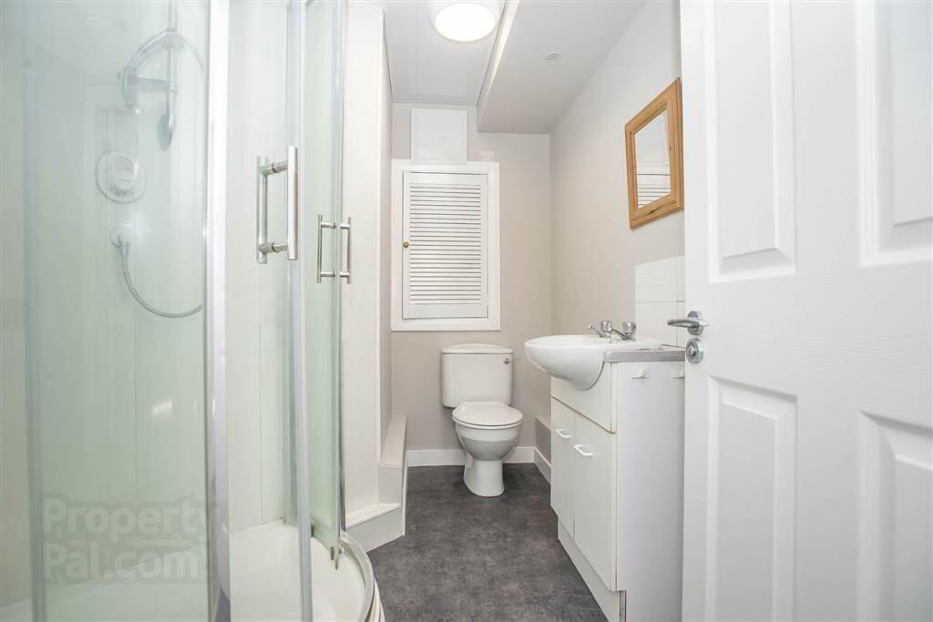Apt 107, Bradbury Court 8 of 8