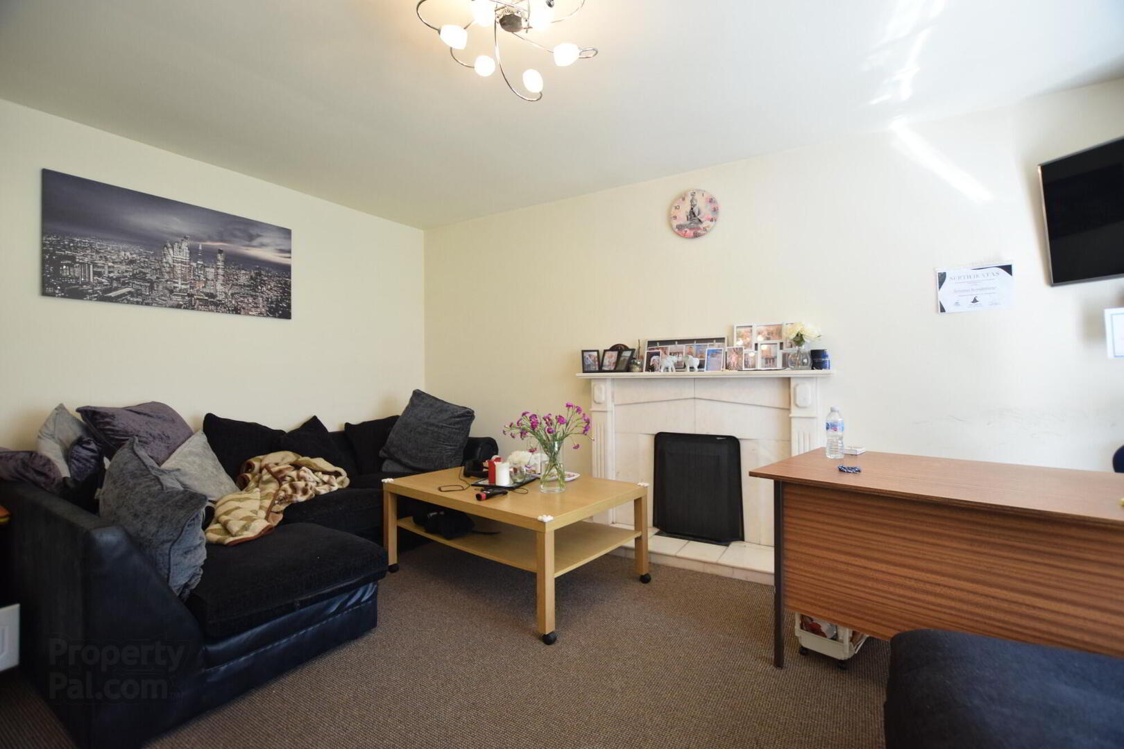 8 Drumvale Avenue 3 of 18