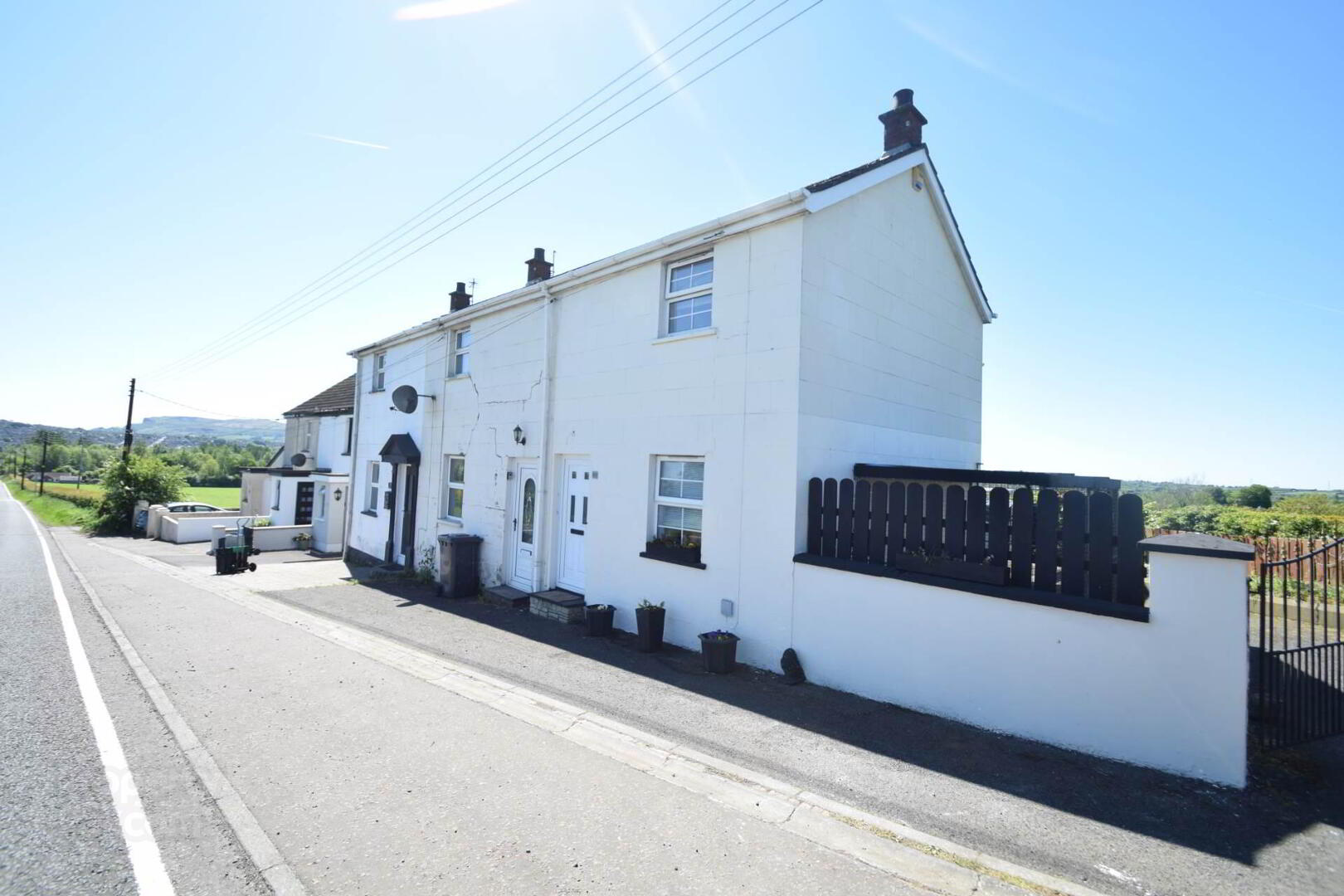 67 Carntall Road 1 of 16