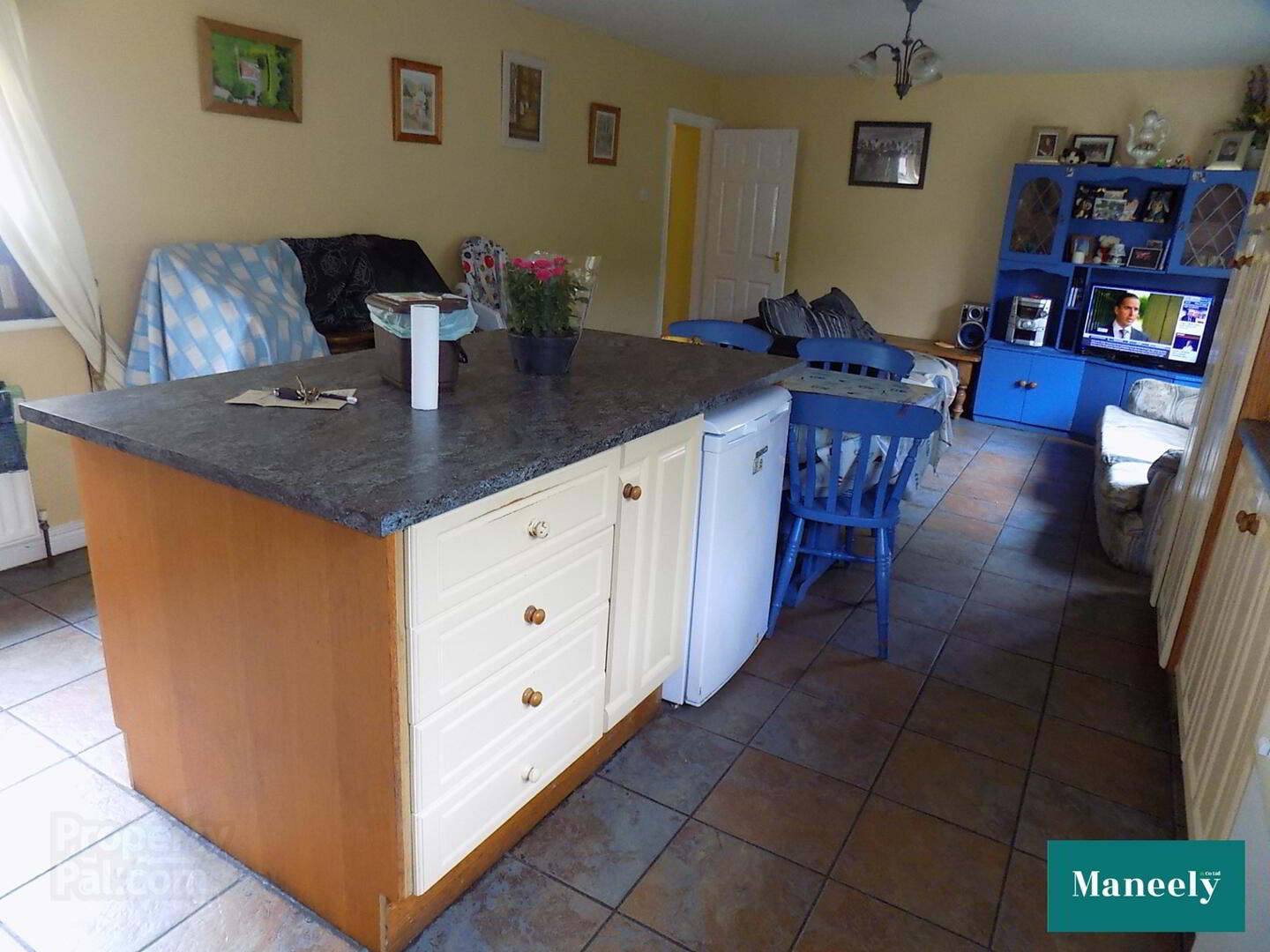 Room For Rent, Mullaghmarget Road 6 of 9