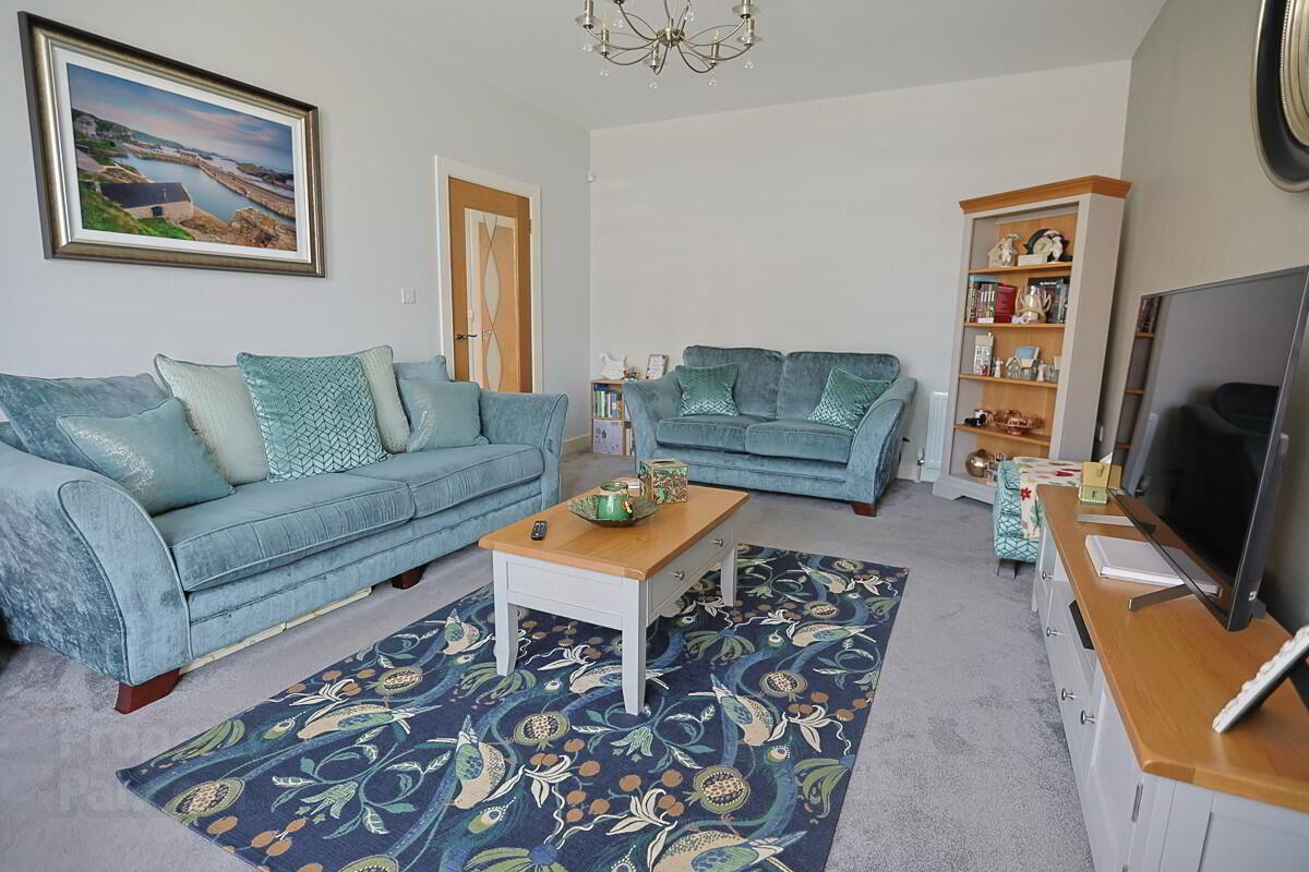 15 Ayrshire Avenue 9 of 52