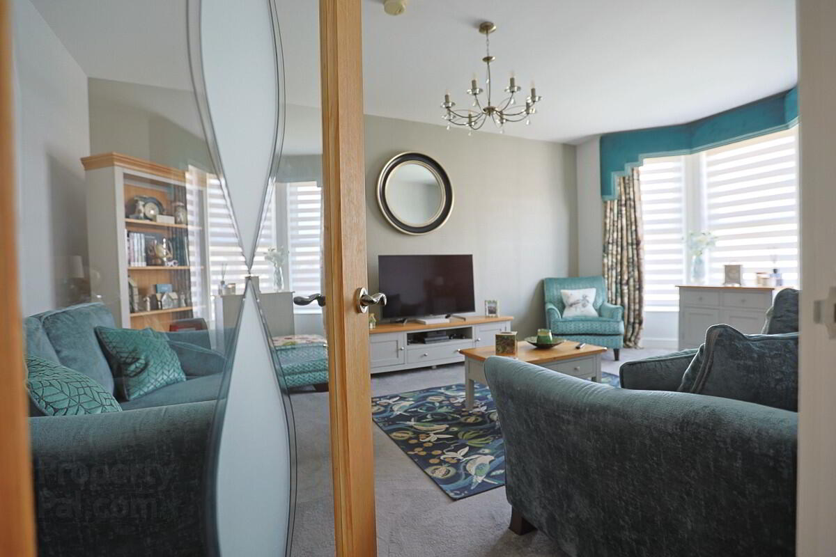 15 Ayrshire Avenue 6 of 52